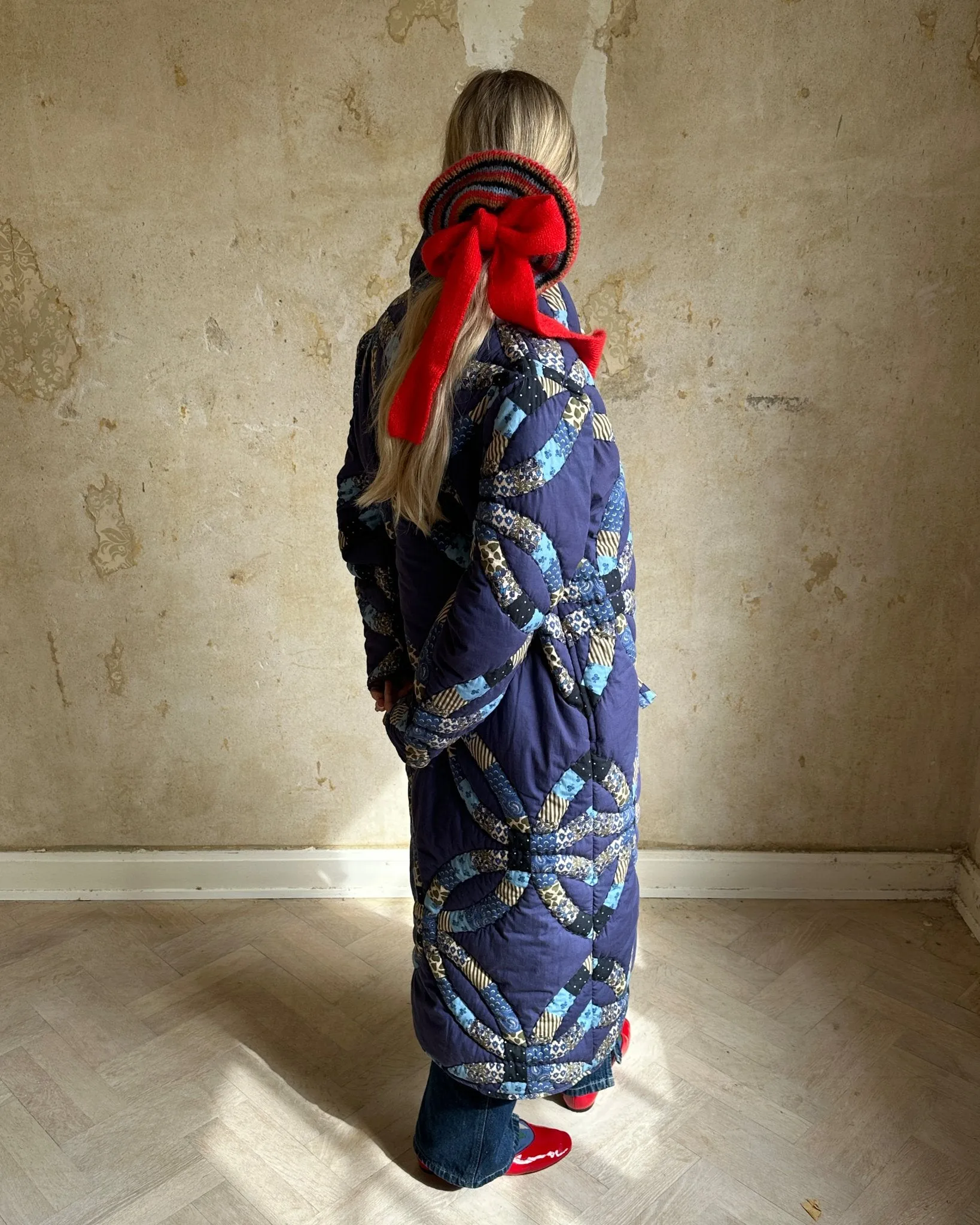 SADE LONG COAT IN BLUE CIRCLES
